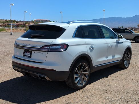 Used 2020 Lincoln Nautilus Reserve w/ Equipment Group 202A AWD/4WD image 3