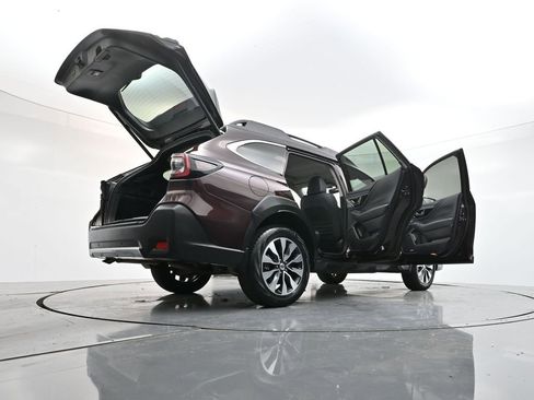 Certified 2024 Subaru Outback Limited image 40
