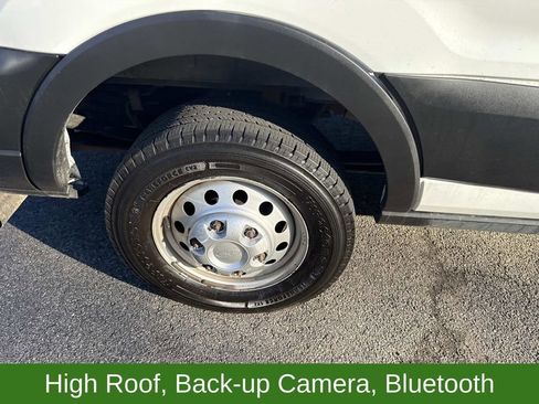 Used 2022 Ford Transit 250 148 High Roof AWD image 12