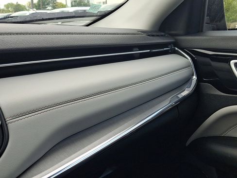 Used 2022 Jeep Compass Limited image 31