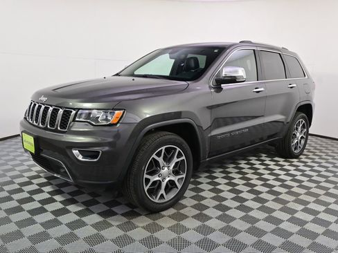 Used 2019 Jeep Grand Cherokee Limited AWD/4WD image 2