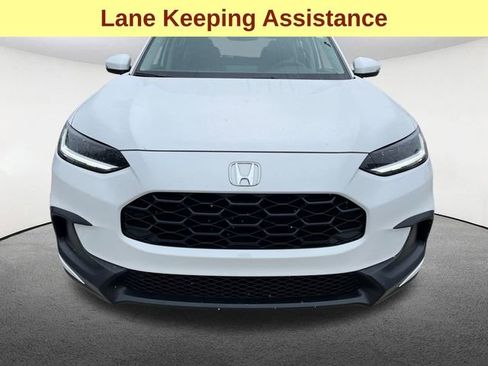 Used 2025 Honda HR-V LX image 4