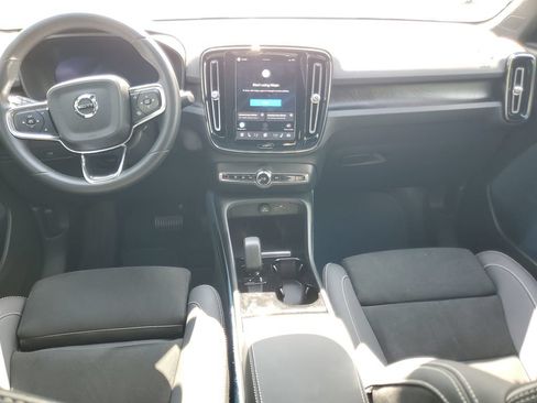 Certified 2023 Volvo C40 P8 Recharge Plus AWD/4WD image 14
