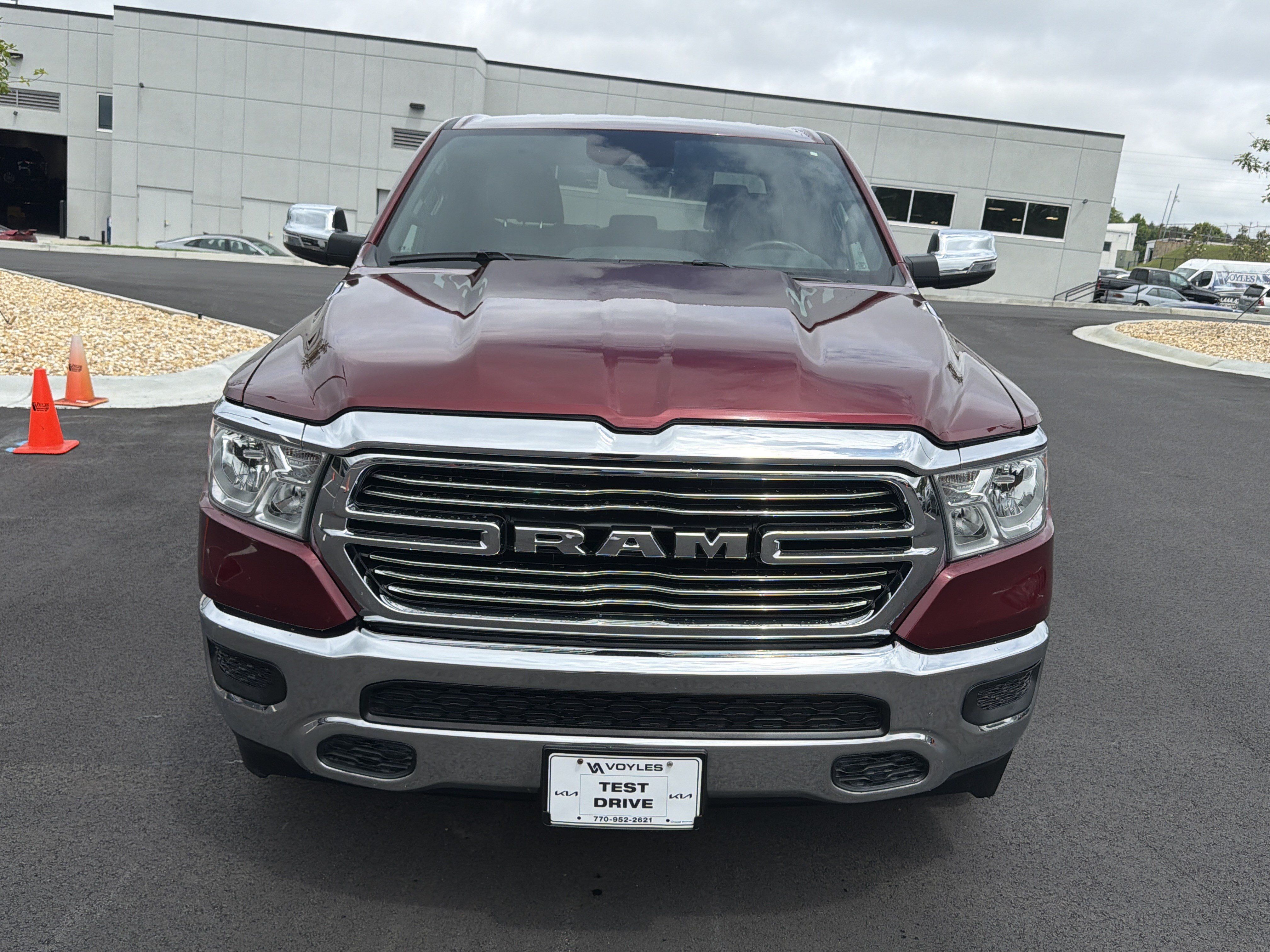 Used 2024 RAM 1500 Laramie RWD image 2