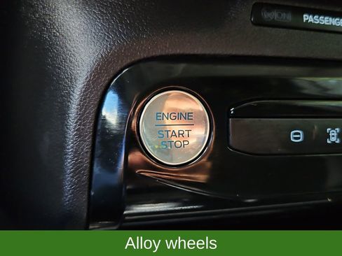 Used 2024 Ford Escape SE FWD image 19