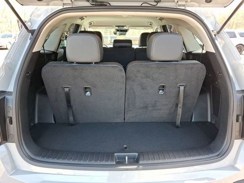 Certified 2025 Kia Sorento S image 29