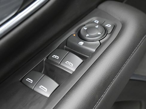 Used 2023 Chevrolet Tahoe LS image 14