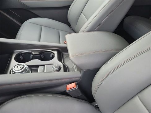 New 2026 Ford Explorer Active w/ Active Comfort Package image 21