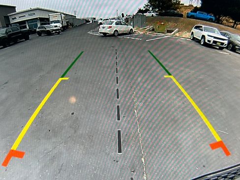 Used 2025 RAM 1500 Big Horn AWD/4WD image 18