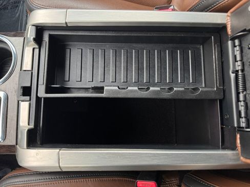 Used 2013 Ford F150 Platinum AWD/4WD image 38