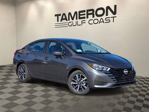 New 2025 Nissan Versa SV w/ Trunk Package image 1