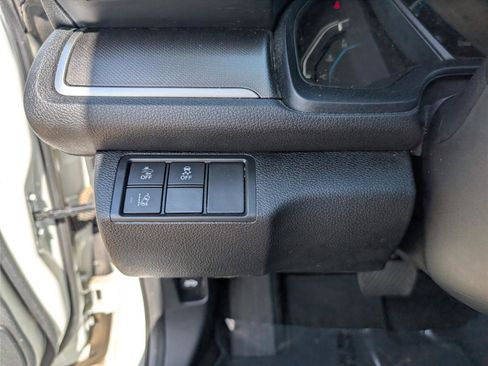 Used 2020 Honda Civic LX image 25