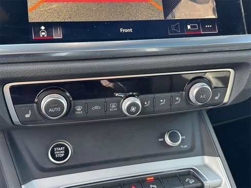 Used 2022 Audi Q3 2.0T Premium Plus w/ Premium Plus Package image 25