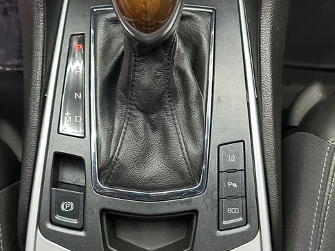 Used 2013 Cadillac SRX Luxury w/ Driver Awareness Package FWD image 18
