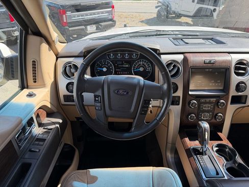 Used 2014 Ford F150 Lariat w/ Equipment Group 502A Luxury AWD/4WD image 10