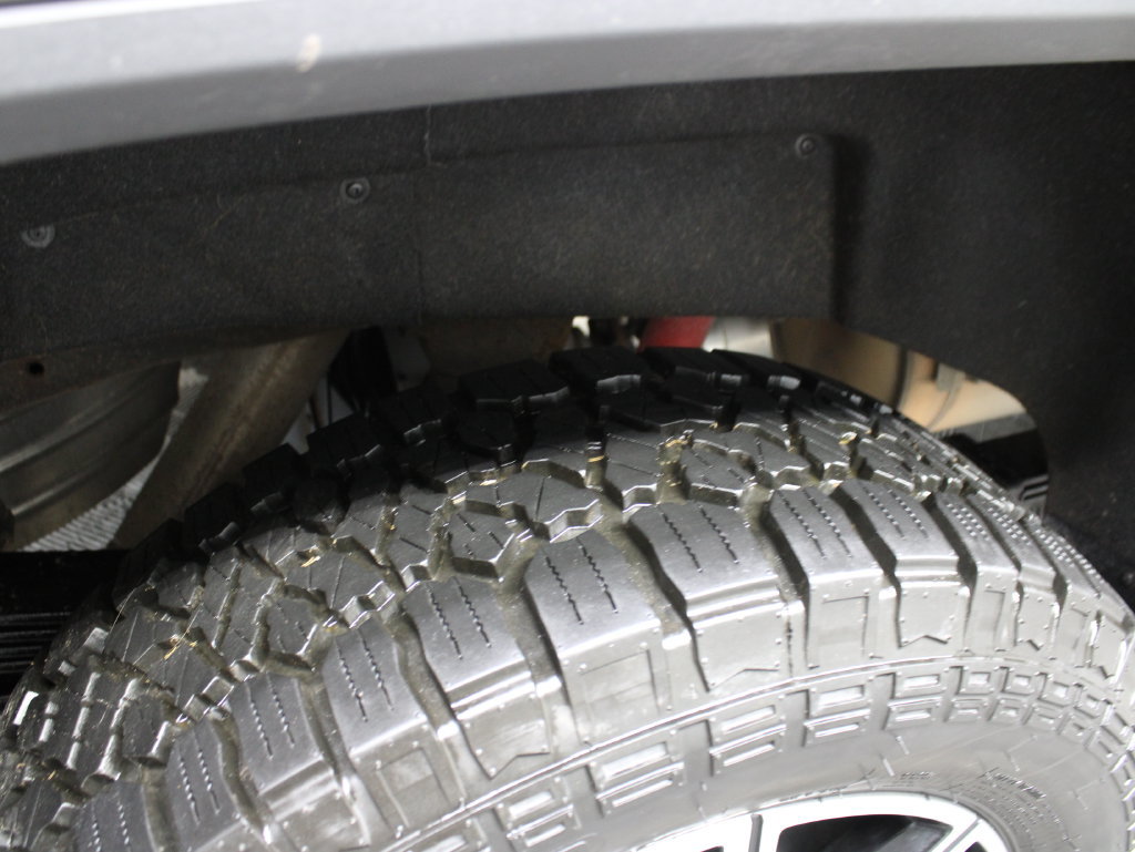 Used 2023 GMC Sierra 2500 AT4 w/ AT4 Preferred Package AWD/4WD image 46