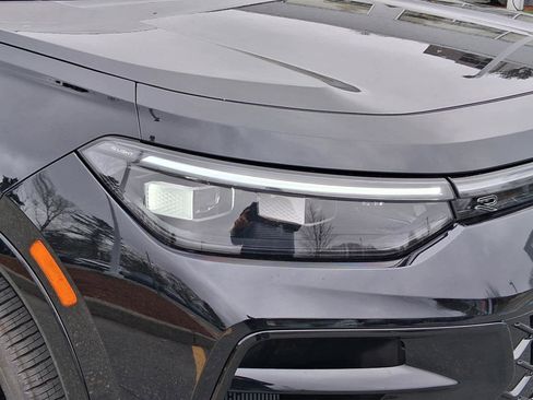 New 2026 Volkswagen Tiguan SEL R-Line AWD/4WD image 6