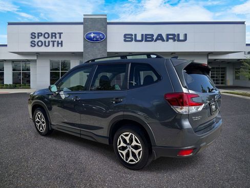 Used 2023 Subaru Forester Premium AWD/4WD image 5