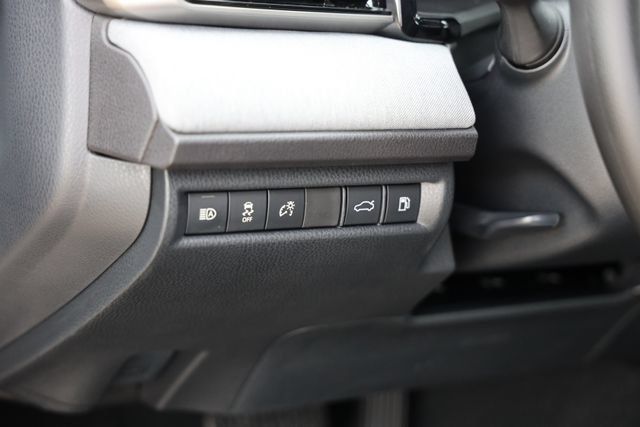 New 2026 Toyota Camry LE w/ Convenience Package FWD image 16