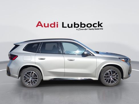 Used 2026 BMW X1 xDrive28i AWD/4WD image 9