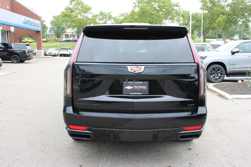 Certified 2022 Cadillac Escalade Sport Platinum AWD/4WD image 38