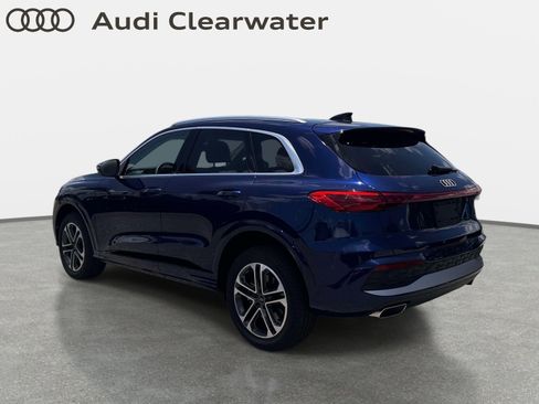 Used 2025 Audi Q5 Premium w/ Convenience Package AWD/4WD image 2