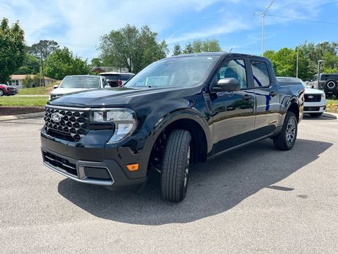 New 2026 Ford Maverick XLT FWD image 3