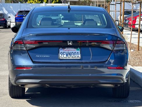 Certified 2023 Honda Accord EX image 5