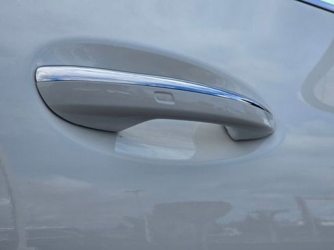 New 2026 Mercedes-Benz GLC 300 4MATIC image 29