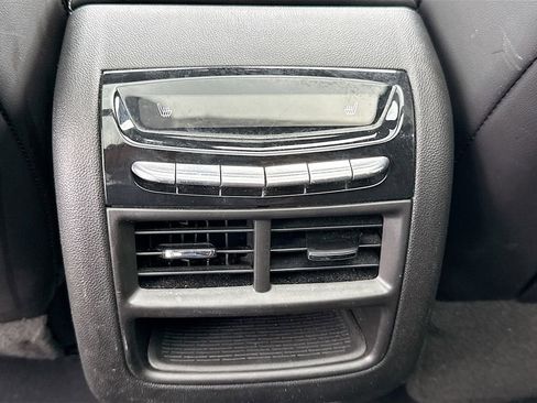 Used 2023 Cadillac XT5 Premium Luxury image 28