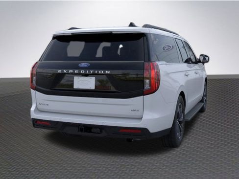 New 2026 Ford Expedition Max Active image 8