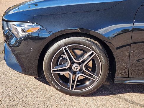 New 2026 Mercedes-Benz CLA 250 4MATIC image 9