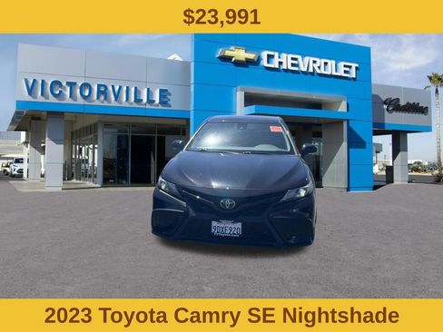Used 2023 Toyota Camry SE w/ Protection Package (Q2) (TMS) FWD image 2