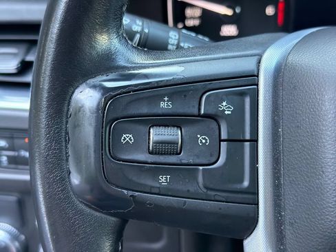 Used 2021 GMC Yukon SLT RWD image 25