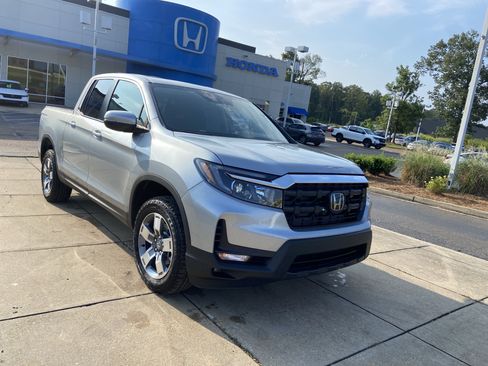 New 2026 Honda Ridgeline RTL image 2