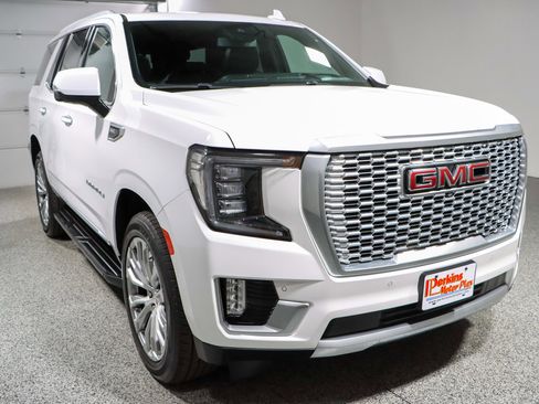 Used 2023 GMC Yukon Denali image 5