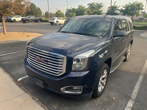 Used 2018 GMC Yukon SLT w/ HD Trailering Package AWD/4WD image 2