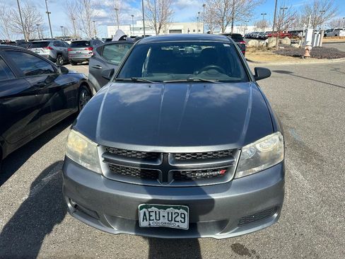 Used 2013 Dodge Avenger SE image 6