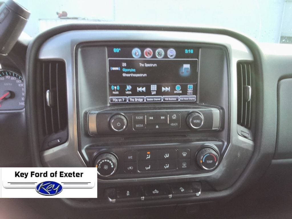 Used 2017 Chevrolet Silverado 1500 LT w/ LT Convenience Package AWD/4WD image 26