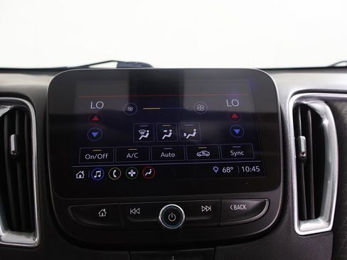 Used 2021 Chevrolet Malibu LT image 40