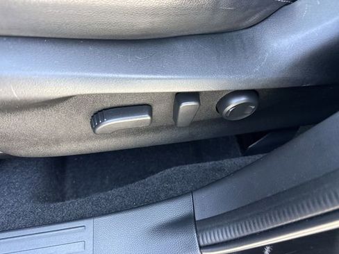 Certified 2022 Subaru Forester Limited AWD/4WD image 12