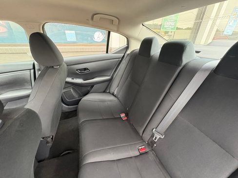 Used 2024 Nissan Sentra S FWD image 17