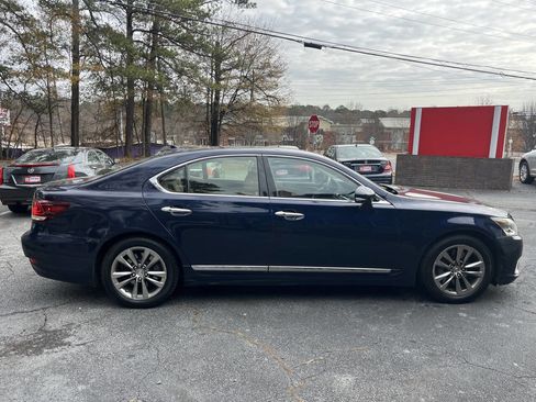 Used 2013 Lexus LS 460 AWD image 9