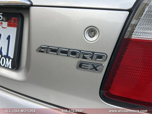 Used 1997 Honda Accord EX image 10