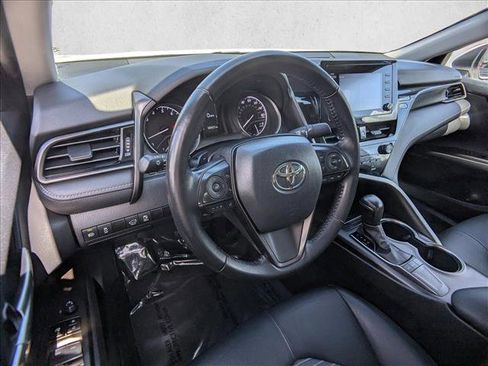 Used 2024 Toyota Camry SE FWD image 10
