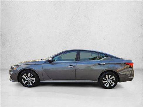Used 2022 Nissan Altima 2.5 S FWD image 9