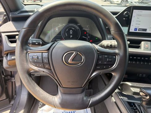 Used 2023 Lexus UX 250h AWD w/ Accessory Package (Z2) image 12