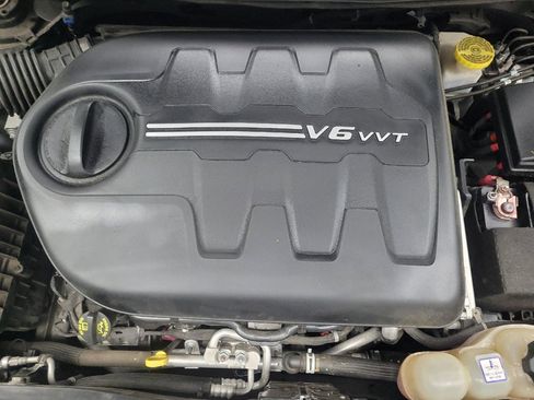 Used 2019 Jeep Cherokee High Altitude AWD/4WD image 30
