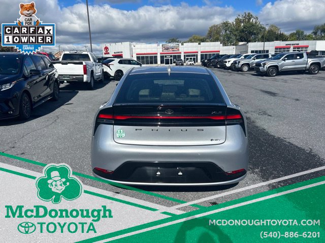 Certified 2024 Toyota Prius XLE FWD image 6
