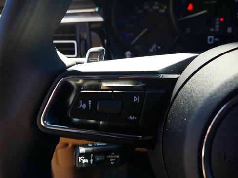 New 2026 Porsche Macan AWD/4WD image 25